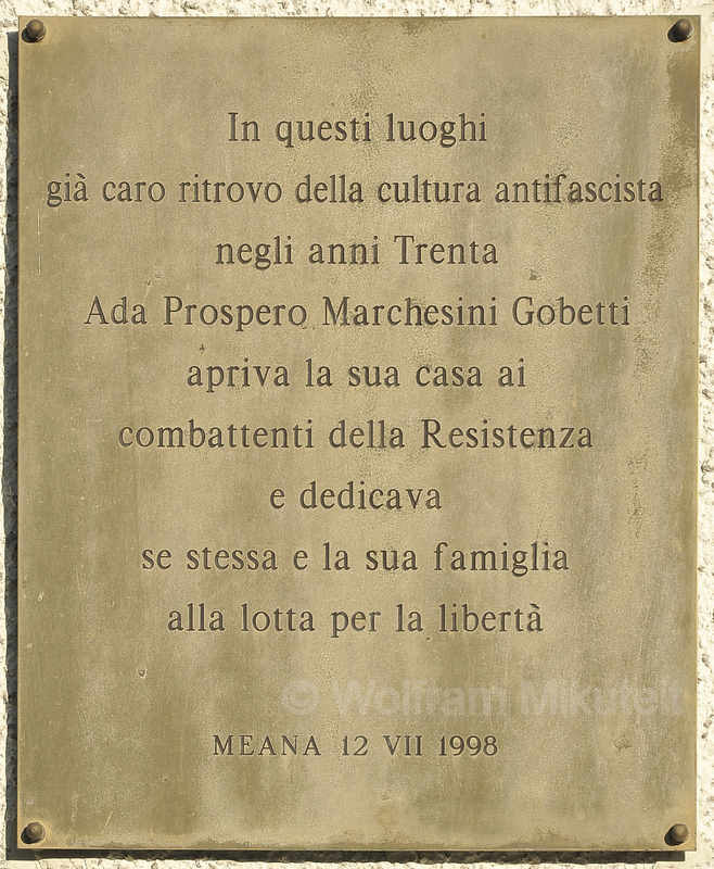Gedenktafel für Ada Gobetti an ihrem Haus in Meana di Susa - Foto: © Wolfram Mikuteit